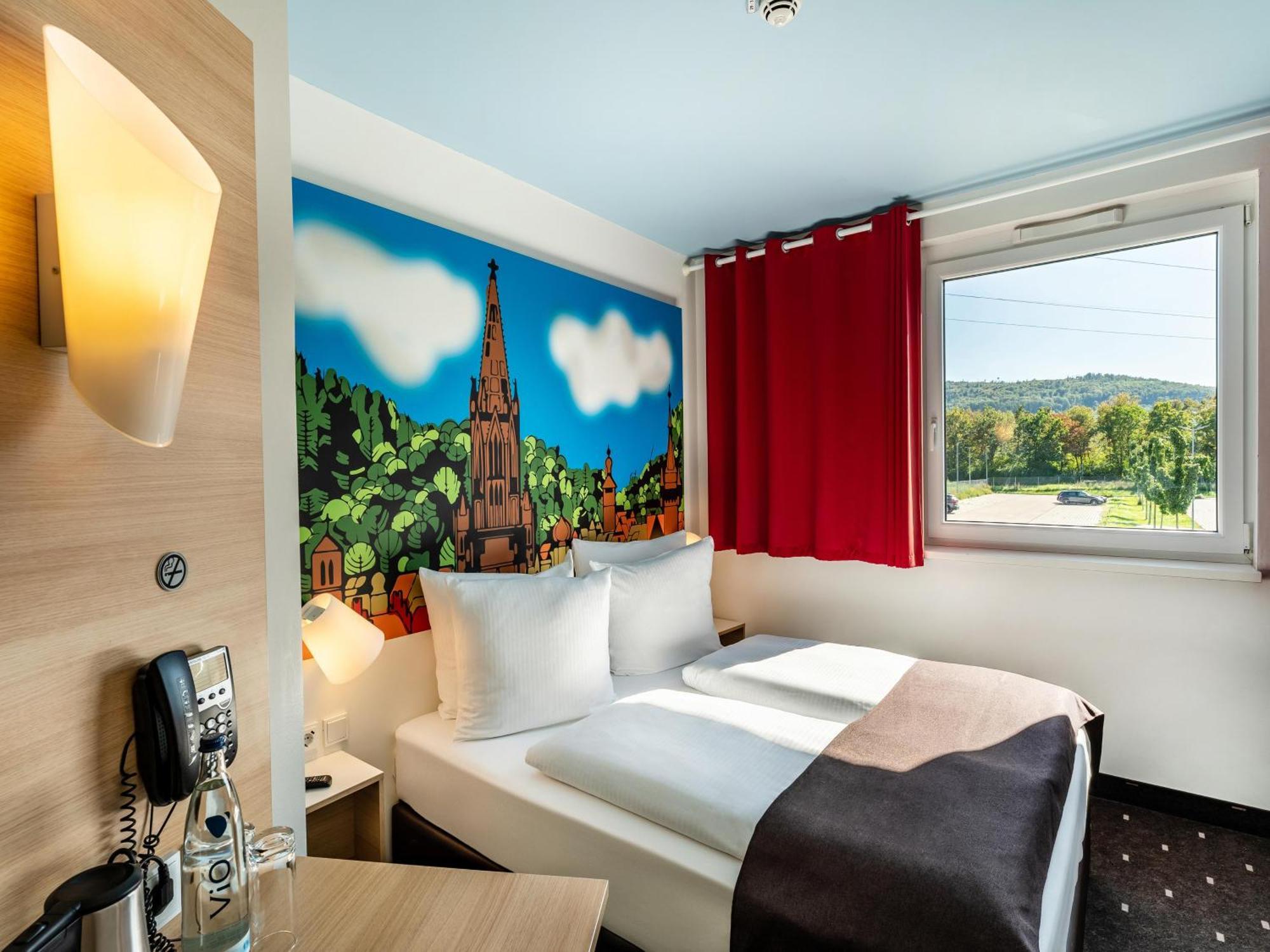 B&B Hotel Freiburg-Sued Eksteriør billede
