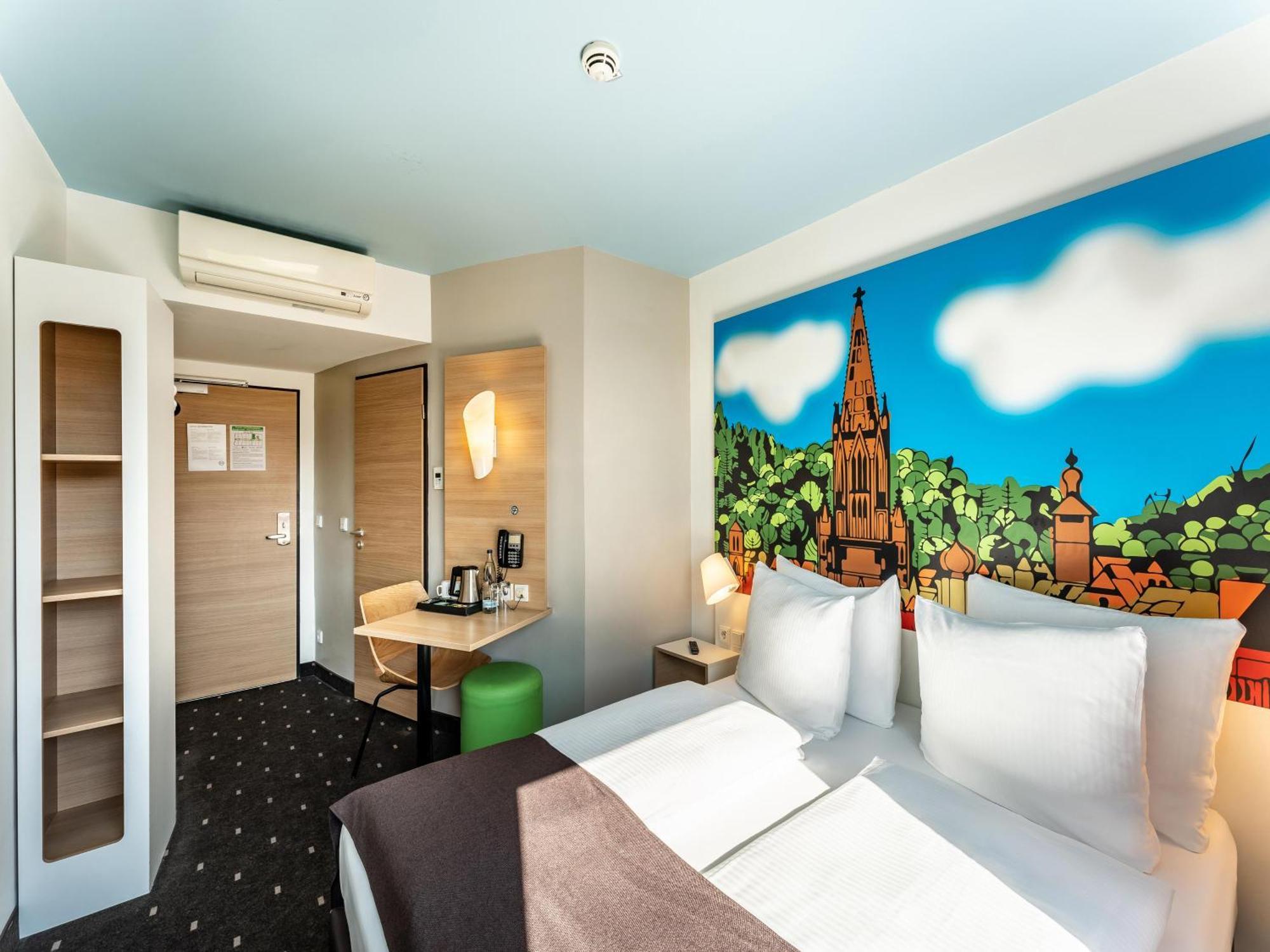B&B Hotel Freiburg-Sued Eksteriør billede