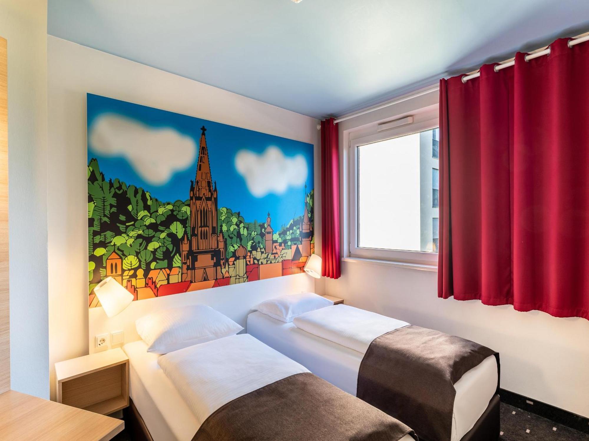 B&B Hotel Freiburg-Sued Eksteriør billede