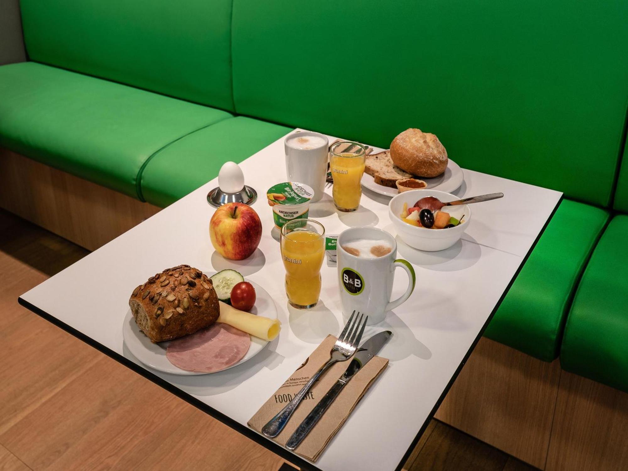 B&B Hotel Freiburg-Sued Eksteriør billede